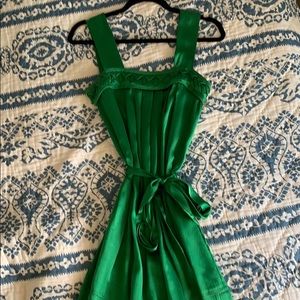 Green Silk Cocktail Dress 💚